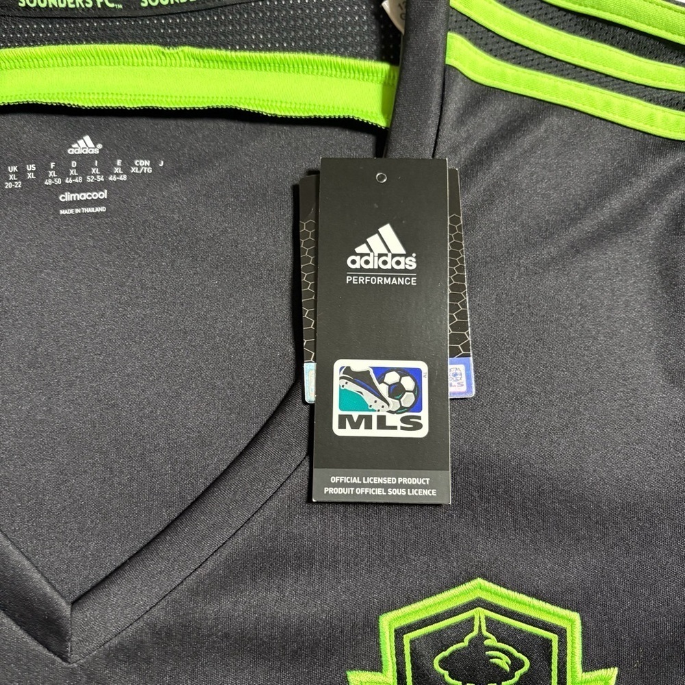 Adidas | Seattle Sounders FC “Pitch" Black Jersey | Women’s XL | MLS Soccer - Picture 3 of 12